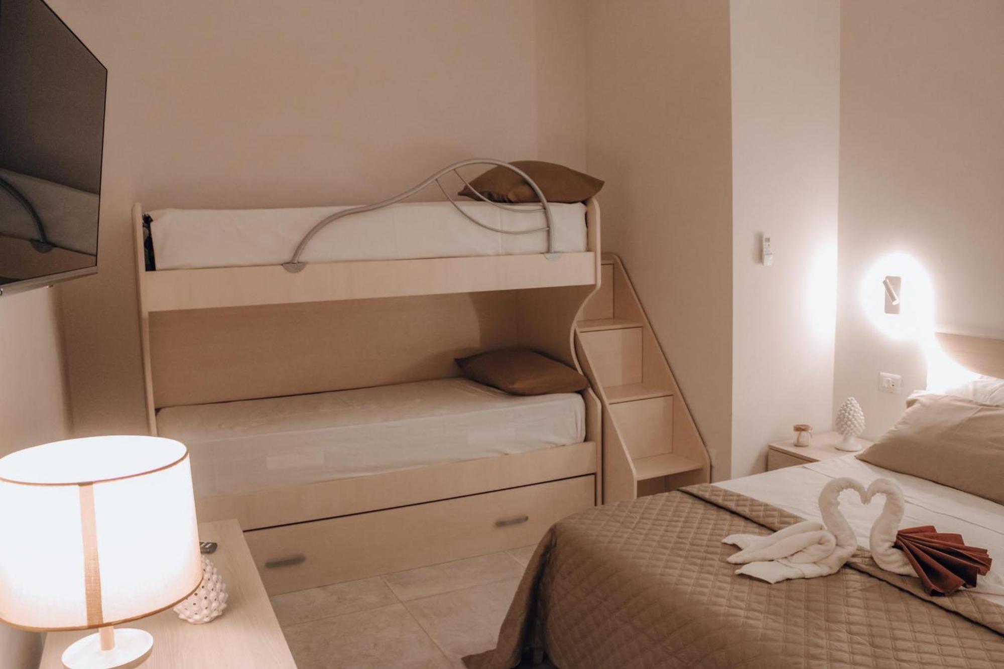 Vicoletto Fiorito Hotell Porto Empedocle Eksteriør bilde